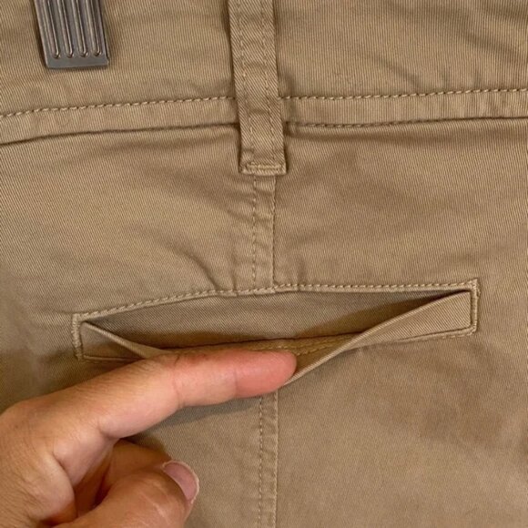 Lauren Ralph Lauren cargo pants tan women’s size 8 - Picture 7 of 10